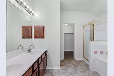 2078 Amherst Drive, Lewisville, TX 75067 - Photo 19