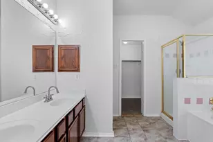 2078 Amherst Dr, Lewisville, TX 75067 - Photo 19