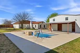 113 Mulkey Rd, Waxahachie, TX 75167 - Photo 35