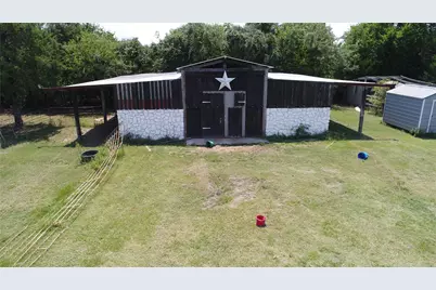 14200 County Road 2180, Richland, TX 76681 - Photo 11