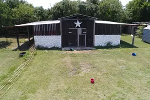 14200 County Road 2180, Richland, TX 76681 - Photo 11