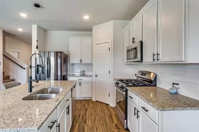 516 Palmito Ranch Road, Fort Worth, TX 76131 - Photo 17