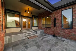 2636 Brookside Dr, Irving, TX 75063 - Photo 35