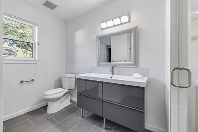 2636 Brookside Drive, Irving, TX 75063 - Photo 33