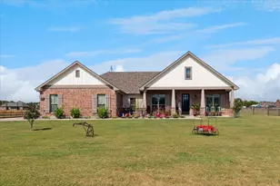 891 Cheyenne Trail, Trenton, TX 75490 - Photo 1