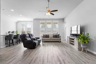 3605 Northstar Ln, Little Elm, TX 75068 - Photo 9