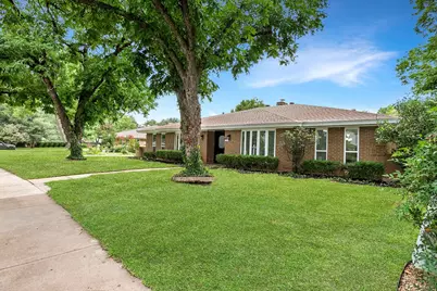 2204 Winewood Lane, Arlington, TX 76013 - Photo 3