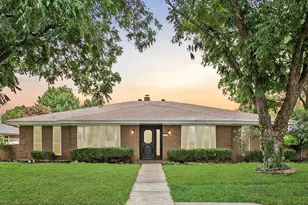 2204 Winewood Ln, Arlington, TX 76013 - Photo 1