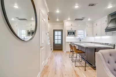 2727 Shelby Avenue #S, Dallas, TX 75219 - Photo 3