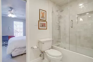 2727 Shelby Ave, Dallas, TX 75219 - Photo 17