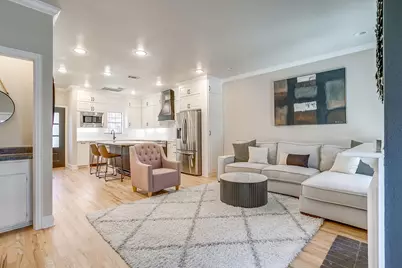 2727 Shelby Avenue #S, Dallas, TX 75219 - Photo 9