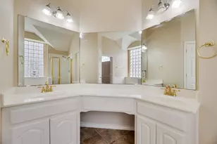 1152 Taylor Ln, Lewisville, TX 75077 - Photo 15