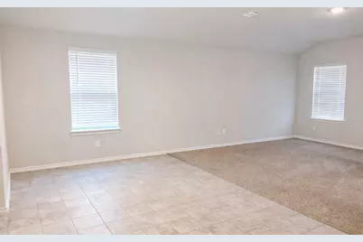 404 Beekeeper Drive, Fort Worth, TX 76131 - Photo 5