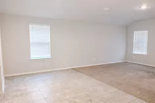 404 Beekeeper Dr, Fort Worth, TX 76131 - Photo 5