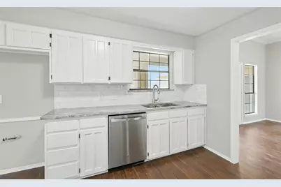 2305 Meadowlark Lane, Bedford, TX 76021 - Photo 15