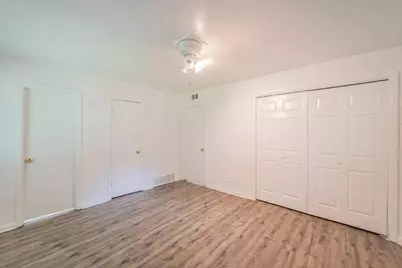 5520 Trail Lake Drive, Fort Worth, TX 76133 - Photo 11