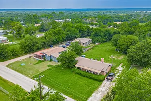 291 Co Rd 4858, Newark, TX 76071 - Photo 17