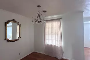 329 N Brighton Ave, Dallas, TX 75208 - Photo 25