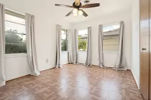 329 N Brighton Ave, Dallas, TX 75208 - Photo 7