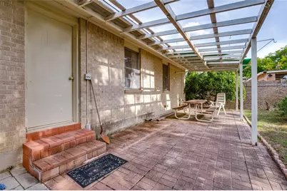 329 N Brighton Avenue, Dallas, TX 75208 - Photo 21