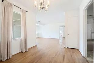 329 N Brighton Ave, Dallas, TX 75208 - Photo 9