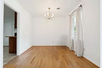 329 N Brighton Avenue, Dallas, TX 75208 - Photo 13
