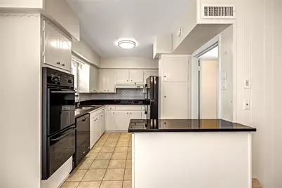 5835 E University Boulevard #D, Dallas, TX 75206 - Photo 13