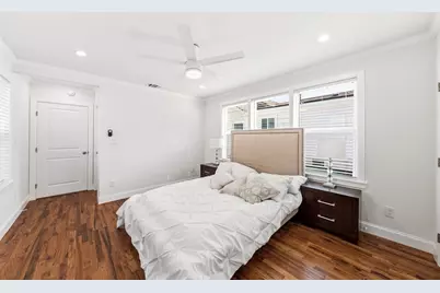 827 Westmount Avenue, Dallas, TX 75211 - Photo 13