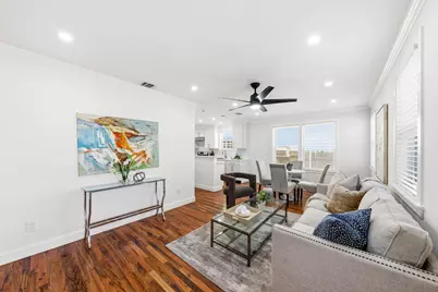 827 Westmount Avenue, Dallas, TX 75211 - Photo 3