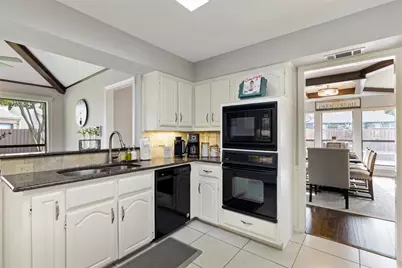 4005 Bullock Drive, Plano, TX 75023 - Photo 15