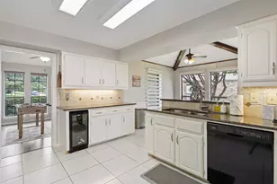 4005 Bullock Dr, Plano, TX 75023 - Photo 13