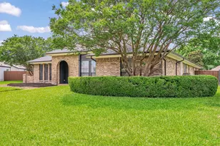4005 Bullock Dr, Plano, TX 75023 - Photo 5