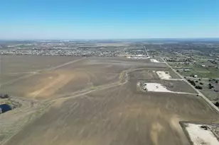 8317 Gina Ln, Alvarado, TX 76009 - Photo 7