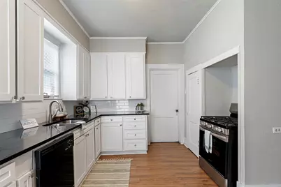 1402 W 1st Avenue, Corsicana, TX 75110 - Photo 9