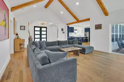 1723 N Edgefield Avenue, Dallas, TX 75208 - Photo 9