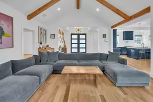 1723 N Edgefield Ave, Dallas, TX 75208 - Photo 9