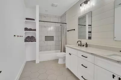 1723 N Edgefield Avenue, Dallas, TX 75208 - Photo 27