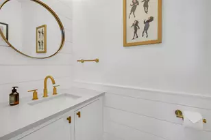 1723 N Edgefield Ave, Dallas, TX 75208 - Photo 23