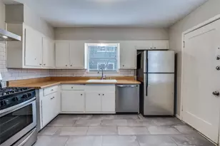 1315 Kings Hwy, Dallas, TX 75208 - Photo 9