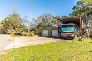 224 Mohon Dr, Whitney, TX 76692 - Photo 31