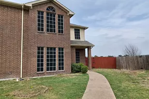 550 Monarch Dr, Lancaster, TX 75146 - Photo 1