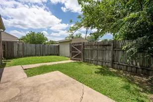817 Denmark Dr, Mesquite, TX 75149 - Photo 11
