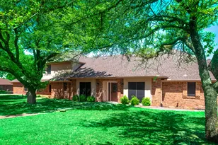 13 Crestview Cir, Rockwall, TX 75087 - Photo 3