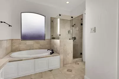 5212 Maple Springs Boulevard, Dallas, TX 75235 - Photo 11