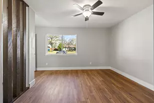 124 Bowling Green Cir, Lewisville, TX 75067 - Photo 11