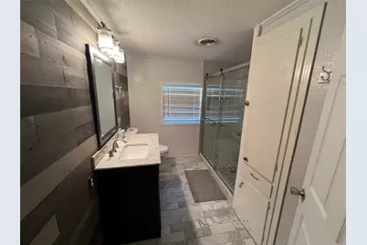 533 E Sears Street, Denison, TX 75021 - Photo 17