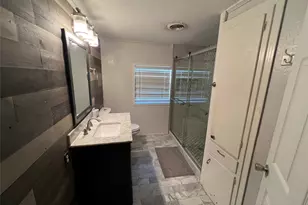 533 E Sears St, Denison, TX 75021 - Photo 17