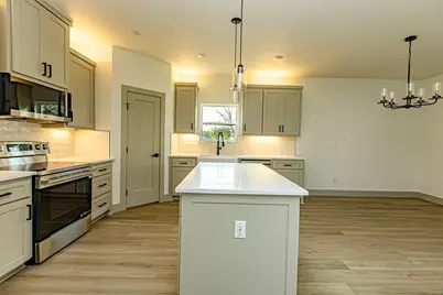 201 Grandview Street, Cleburne, TX 76031 - Photo 27
