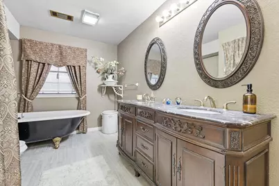 10594 Sam Reynolds Road, Justin, TX 76247 - Photo 23