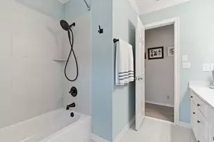 6511 Westover Dr, Granbury, TX 76049 - Photo 17